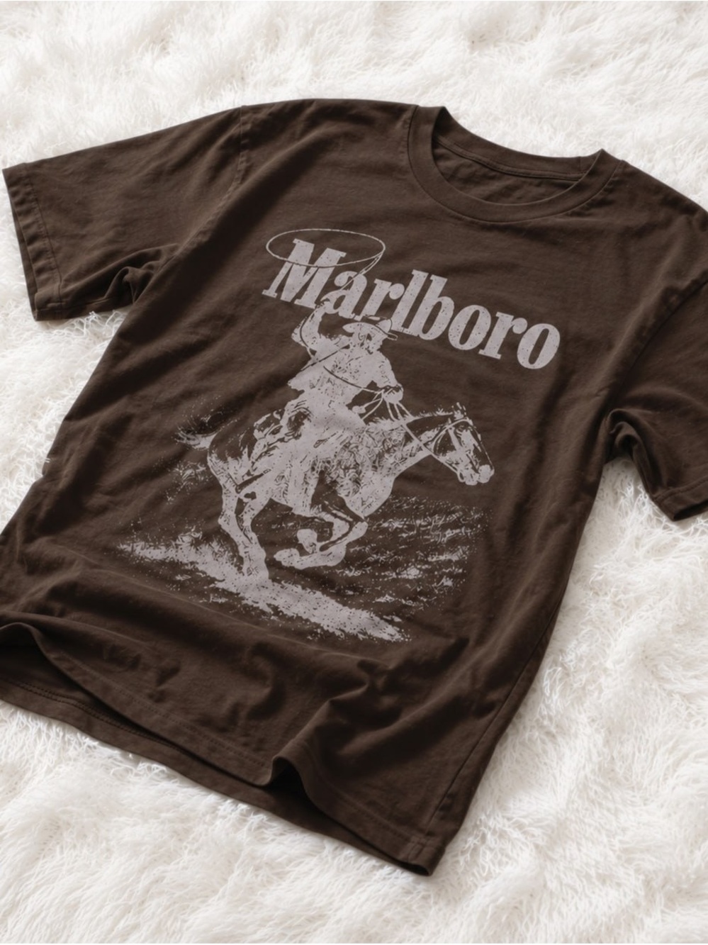 Marlboro Brown Short Sleeve Tee with Cowboy Gildan Graphic - Picture 2 of 2